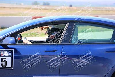 media/Apr-10-2022-Speed Ventures (Sun) [[fb4af86624]]/Teslacorsa B/Grid/